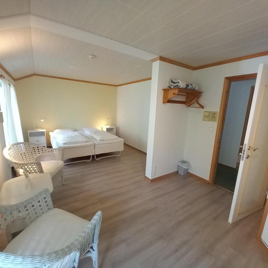 Sandbrekke Gjestegard Hotel